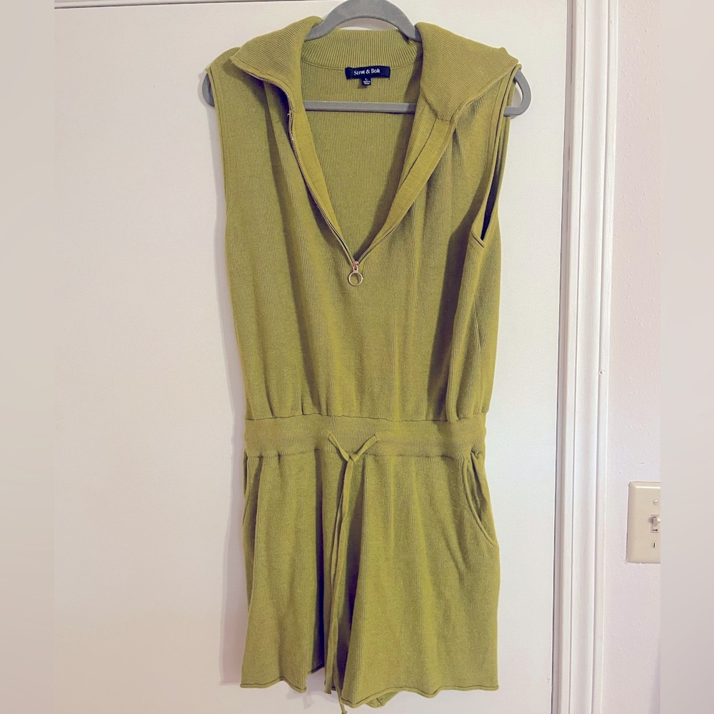 Olive Green Sleeveless Romper